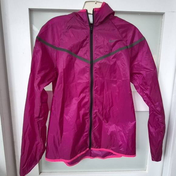 Nike Jackets & Blazers - Nike Windbreaker Womens Size Small